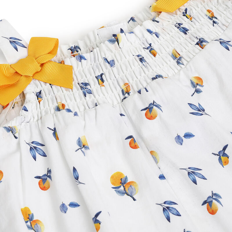 Girls White Printed Outfit with Short Dungaree image number 4